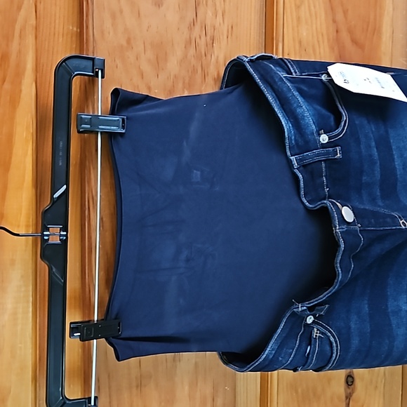 Maternity jeans - Picture 3 of 7